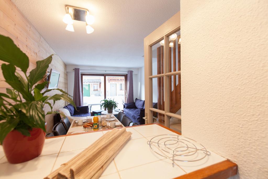 Les Chalets Du Jardin Alpin La Salle-les-Alpes Εξωτερικό φωτογραφία